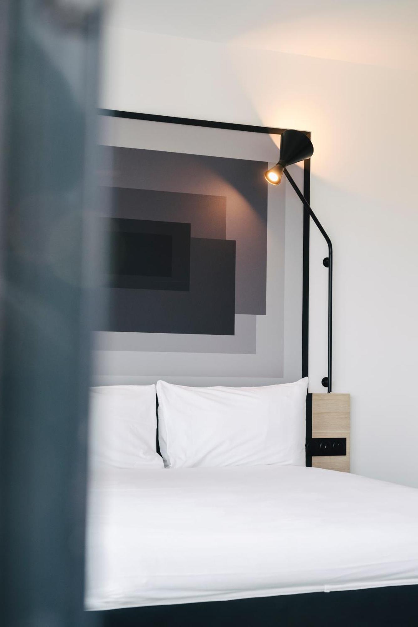 Ibis Rouen Centre Rive Droite Pasteur Hotel ภายนอก รูปภาพ